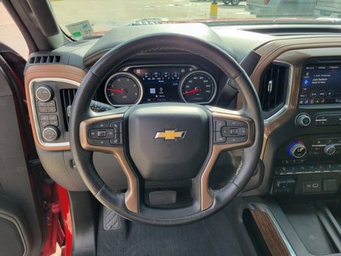 Used 2023 Chevrolet Silverado 2500 High Country w/ Technology Package image 14
