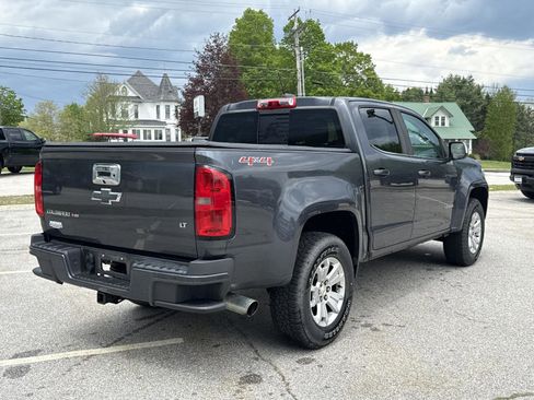 Used 2017 Chevrolet Colorado LT w/ LT Convenience Package AWD/4WD image 8