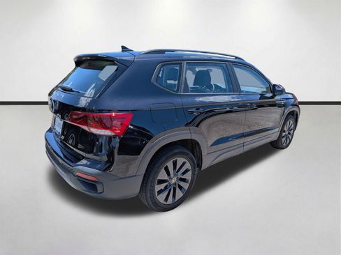 Used 2024 Volkswagen Taos S FWD image 4