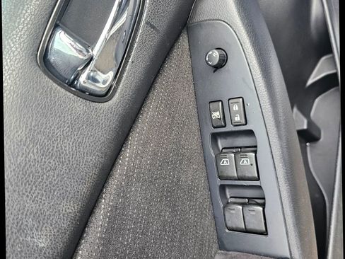 Used 2012 Nissan Altima 2.5 S w/ 20th Anniversary Pkg image 6