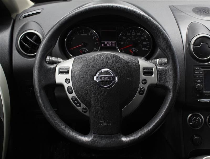 Used 2013 Nissan Rogue SV w/ Premium Pkg AWD/4WD image 14