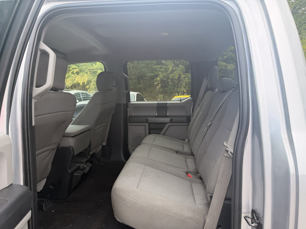Used 2017 Ford F150 XLT AWD/4WD image 7