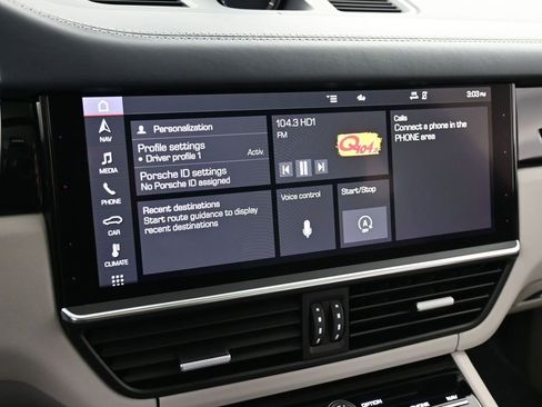 Certified 2021 Porsche Cayenne S image 21