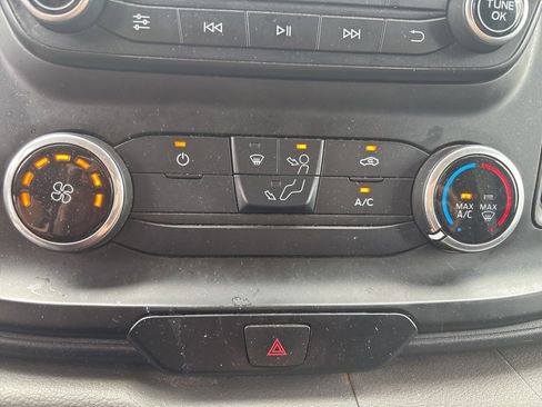 Used 2022 Ford Transit 350 DRW image 37