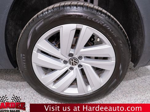 Used 2021 Volkswagen Atlas SEL FWD image 10