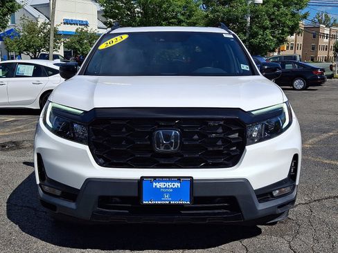 Used 2023 Honda Passport Elite image 2