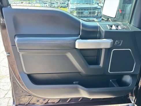 Used 2020 Ford F150 Lariat w/ Equipment Group 502A Luxury AWD/4WD image 26