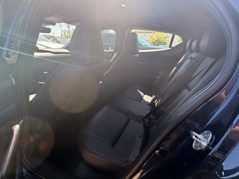 Used 2025 MAZDA MAZDA3 s Sport FWD image 7