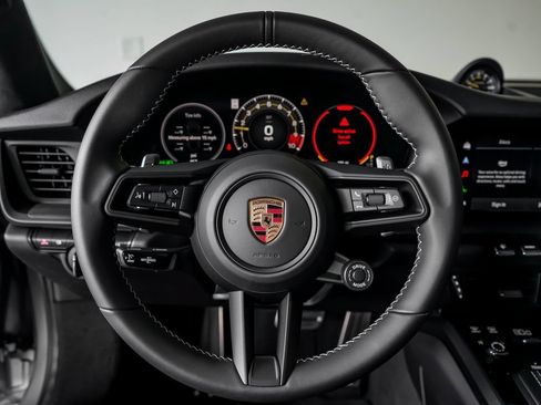 Certified 2026 Porsche 911 GT3 RWD image 17