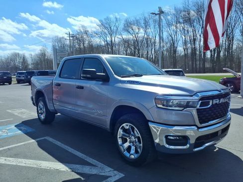 Used 2025 RAM 1500 Big Horn AWD/4WD image 6