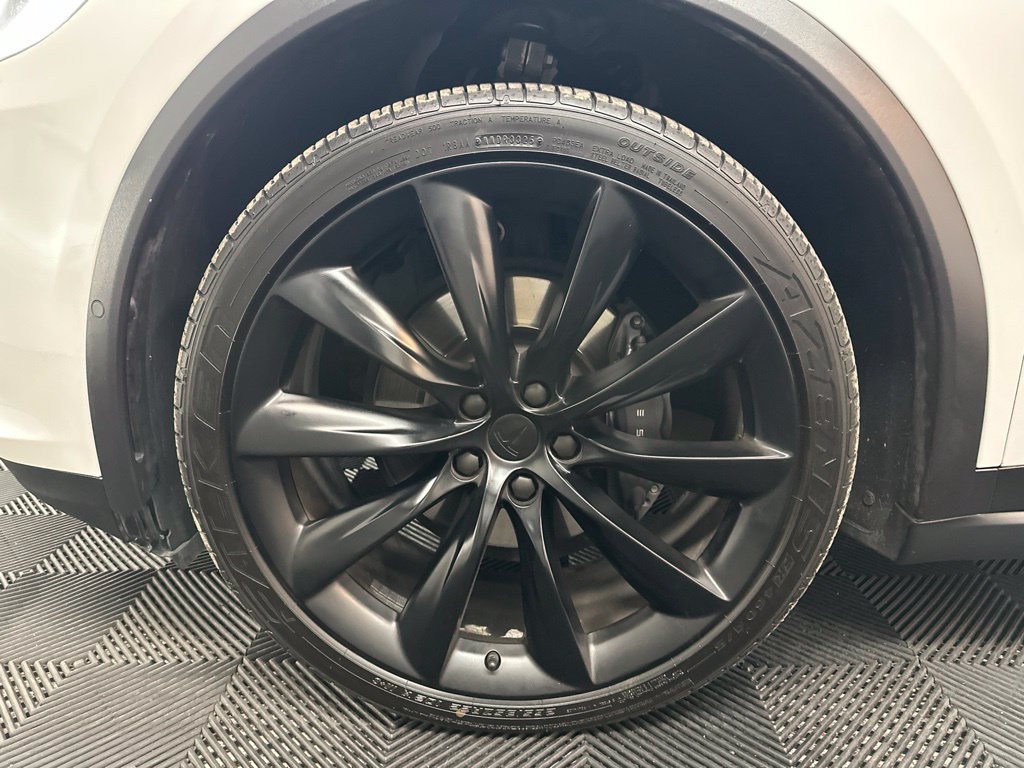 Used 2020 Tesla Model X Long Range AWD/4WD image 39