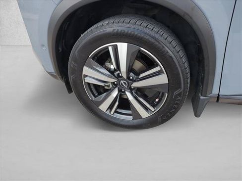 Used 2022 Nissan Rogue Platinum w/ Head-Up Display Package FWD image 25