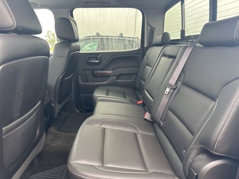 Used 2015 GMC Sierra 1500 SLT w/ SLT Crew Cab Value Package image 39