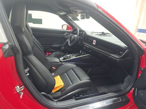 Used 2023 Porsche 911 Targa 4S AWD/4WD image 6