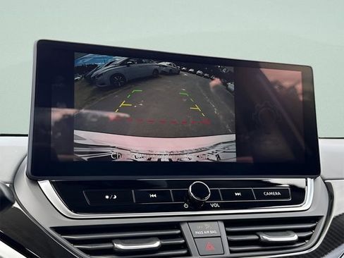 New 2025 Nissan Altima 2.5 SR w/ SR Premium Package FWD image 26