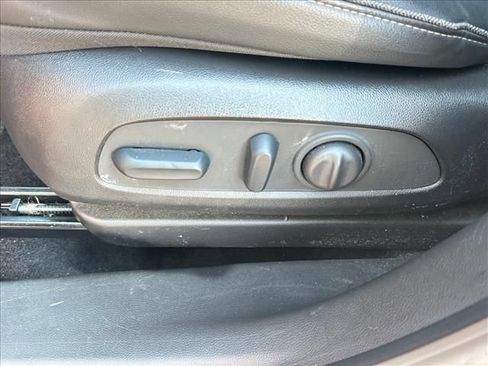 Certified 2023 Buick Encore GX Select FWD image 23