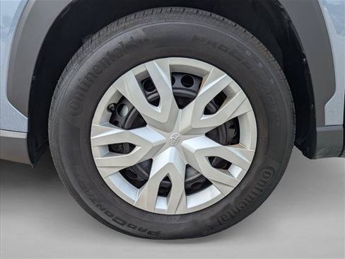 Used 2024 Toyota Corolla Cross L FWD image 9
