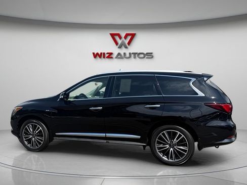 Used 2020 INFINITI QX60 Luxe w/ Sensory Package AWD/4WD image 2
