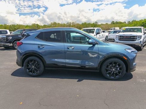 New 2026 Buick Encore GX Sport Touring w/ Advanced Technology Package FWD image 11