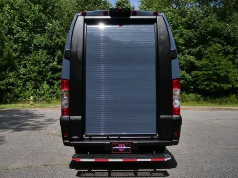 Used 2024 RAM ProMaster 3500 FWD image 27