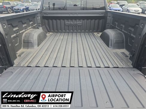 New 2025 GMC Sierra 1500 SLE w/ Preferred Package image 26