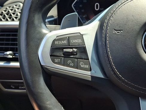Used 2024 BMW X7 xDrive40i w/ M Sport Package AWD/4WD image 26