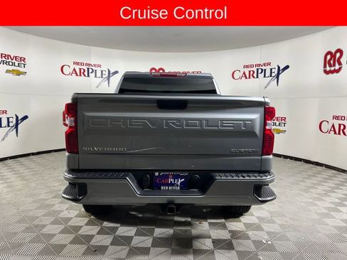 Used 2025 Chevrolet Silverado 1500 Custom image 8