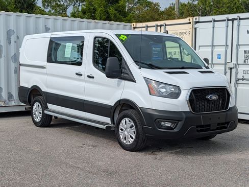 Used 2025 Ford Transit 250 Low Roof w/ Exterior Upgrade Package RWD image 3