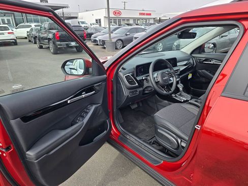 New 2026 Kia Seltos S image 19