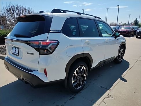 New 2026 Subaru Forester Touring AWD/4WD image 8