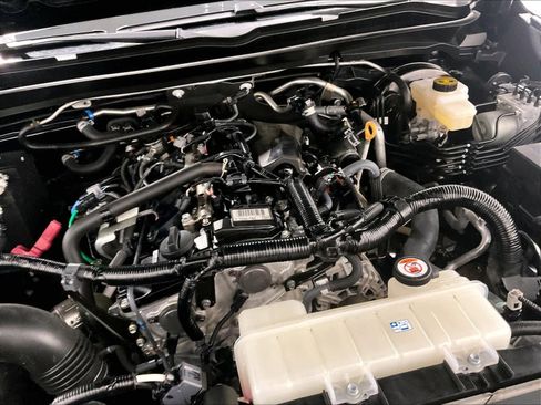 Used 2024 Toyota Tacoma TRD Off-Road image 36