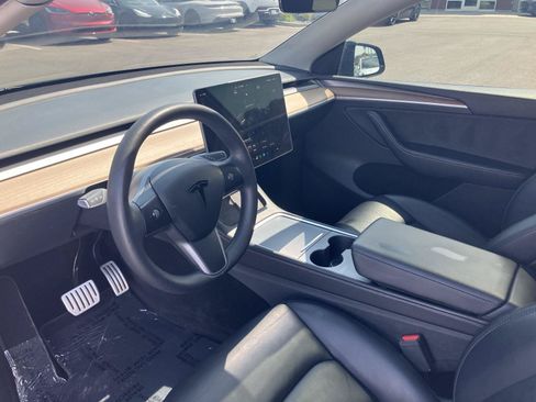 Used 2023 Tesla Model Y Performance AWD/4WD image 14
