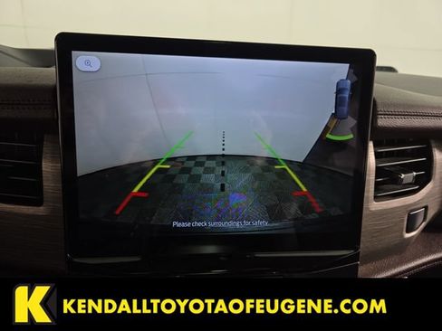Used 2024 Ford Expedition Limited AWD/4WD image 15
