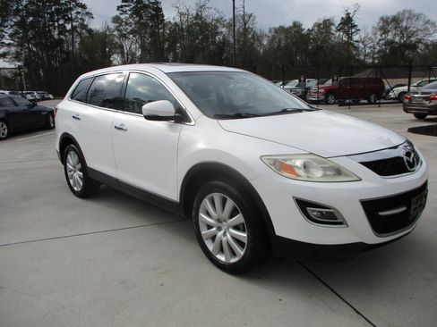 Used 2010 MAZDA CX-9 Grand Touring w/ Moonroof & Bose Audio Pkg image 11