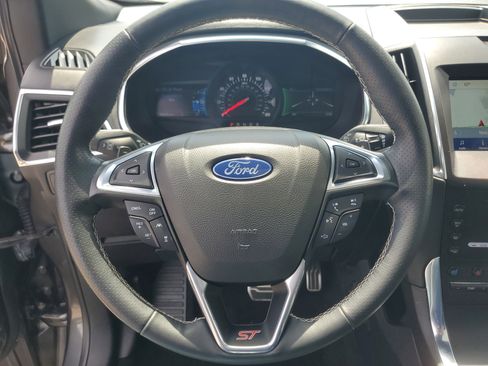 Used 2020 Ford Edge ST w/ Equipment Group 401A AWD/4WD image 14