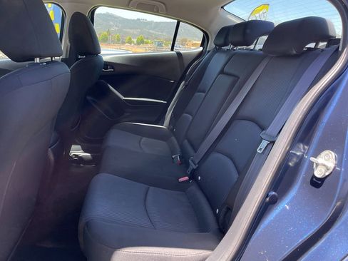 Used 2016 MAZDA MAZDA3 i Sport w/ Preferred Equipment Package FWD image 19