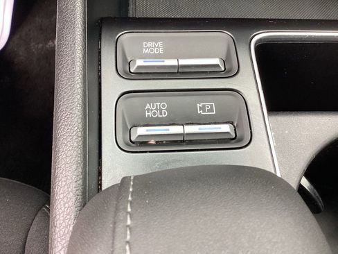 Used 2025 Hyundai Sonata SEL FWD image 31