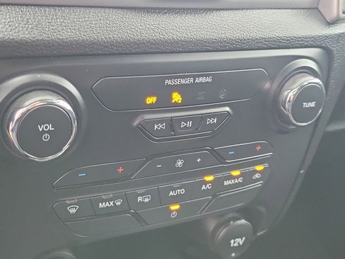 Used 2022 Ford Ranger XLT w/ Equipment Group 301A Mid image 27