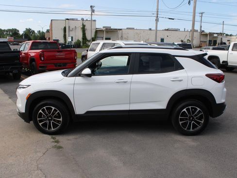 Used 2025 Chevrolet TrailBlazer LT AWD/4WD image 5