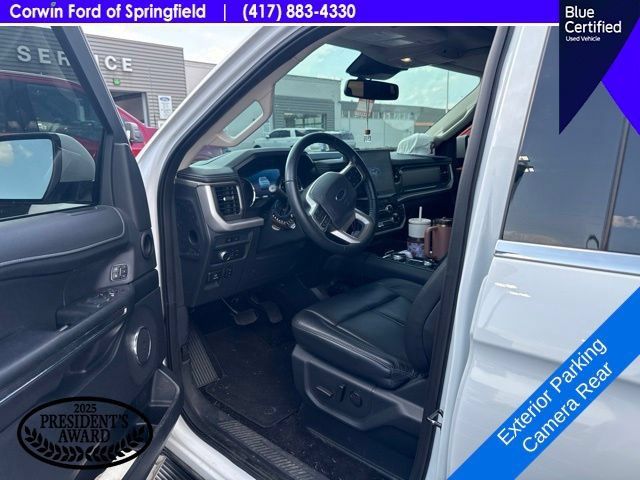 Used 2022 Ford Expedition XLT AWD/4WD image 17