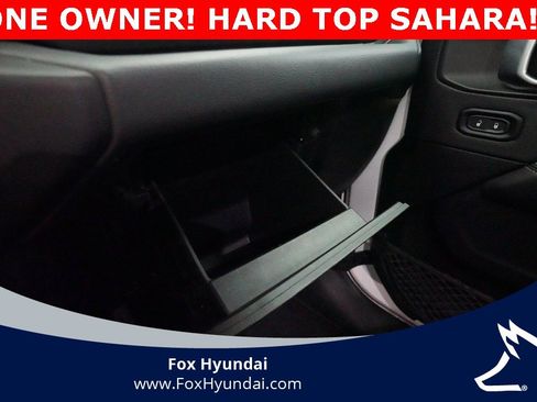 Used 2023 Jeep Wrangler Sahara image 29