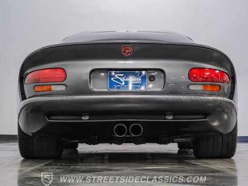 Used 2002 Dodge Viper GTS image 30