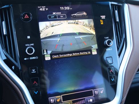 Used 2020 Subaru Outback Touring XT image 27