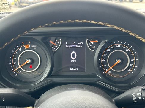 Used 2024 Jeep Wrangler Sport S image 20