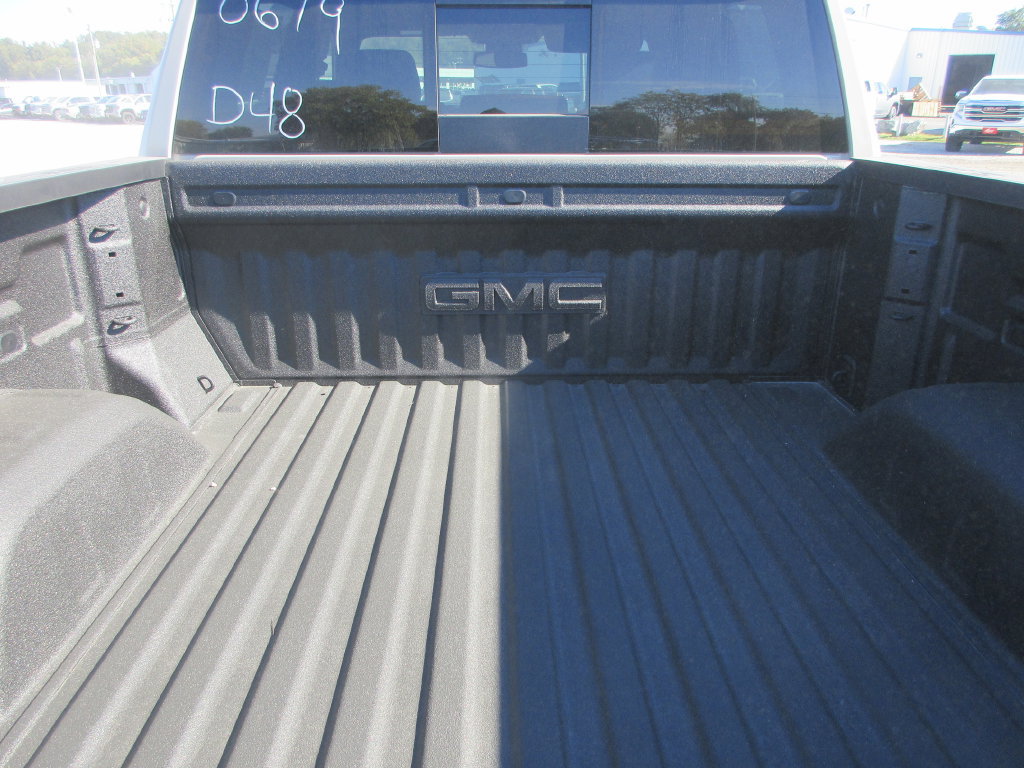 New 2026 GMC Sierra 1500 AT4 w/ AT4 Premium Package AWD/4WD image 6