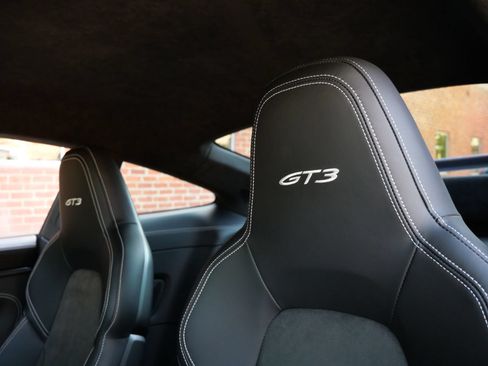 Used 2022 Porsche 911 GT3 RWD image 14