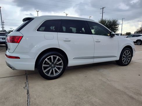 Used 2017 Audi Q7 3.0T Premium Plus image 14