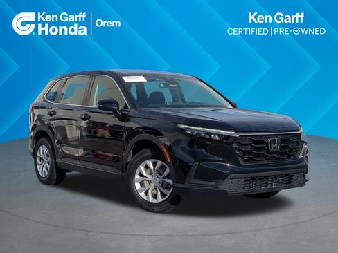 Used 2023 Honda CR-V LX image 1