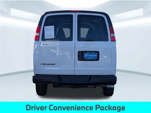 Used 2021 Chevrolet Express 2500 Extended w/ Driver Convenience Package image 5