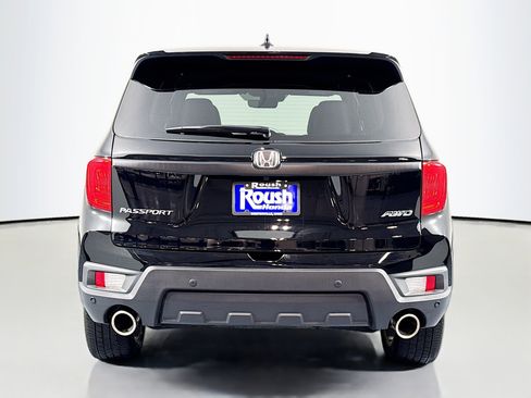 Certified 2023 Honda Passport EX-L image 6